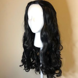 Non-lacefront wig
